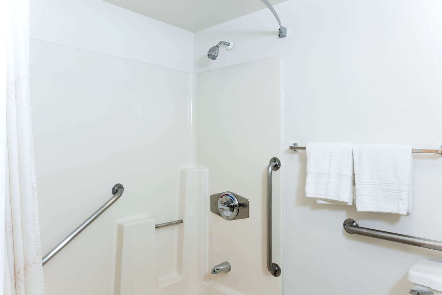 Фото Hotel Hidden Valley