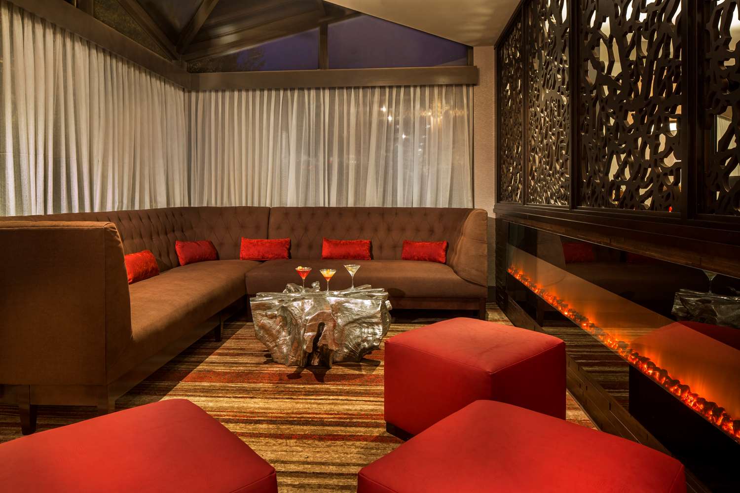 Фото DoubleTree by Hilton Hotel Largo-Washington Dc