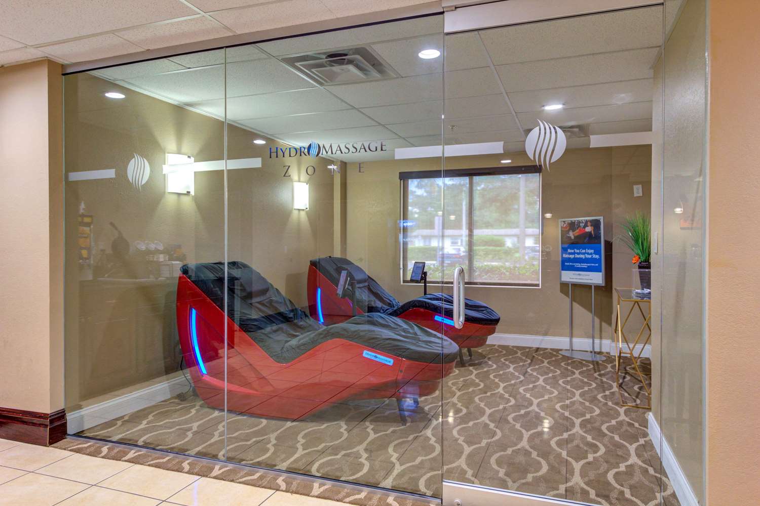 Фото Comfort Inn St Petersburg North