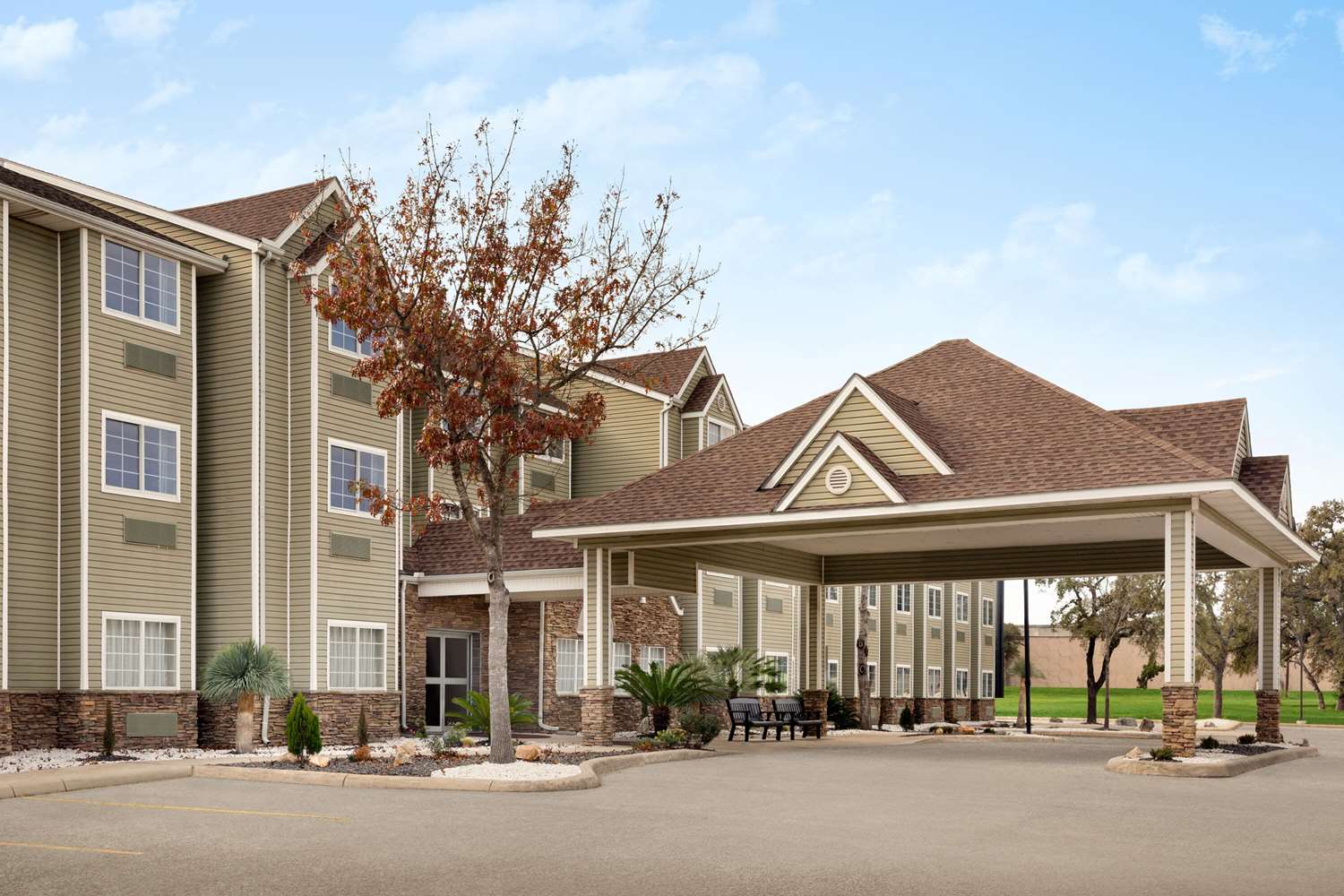 Фото отеля 3