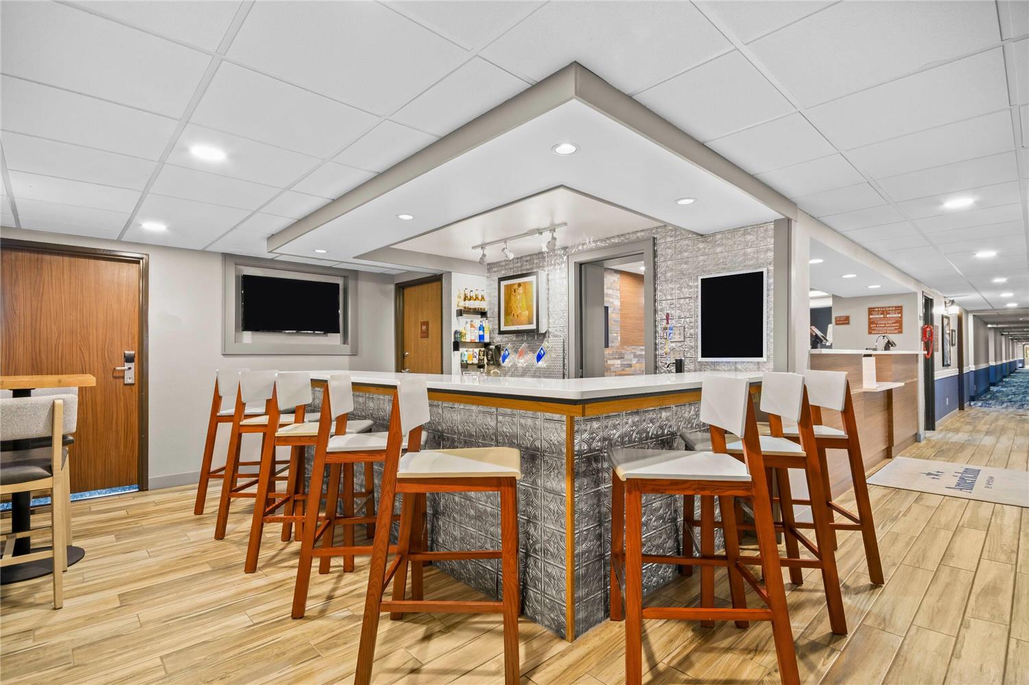 Фото AmericInn by Wyndham Virginia