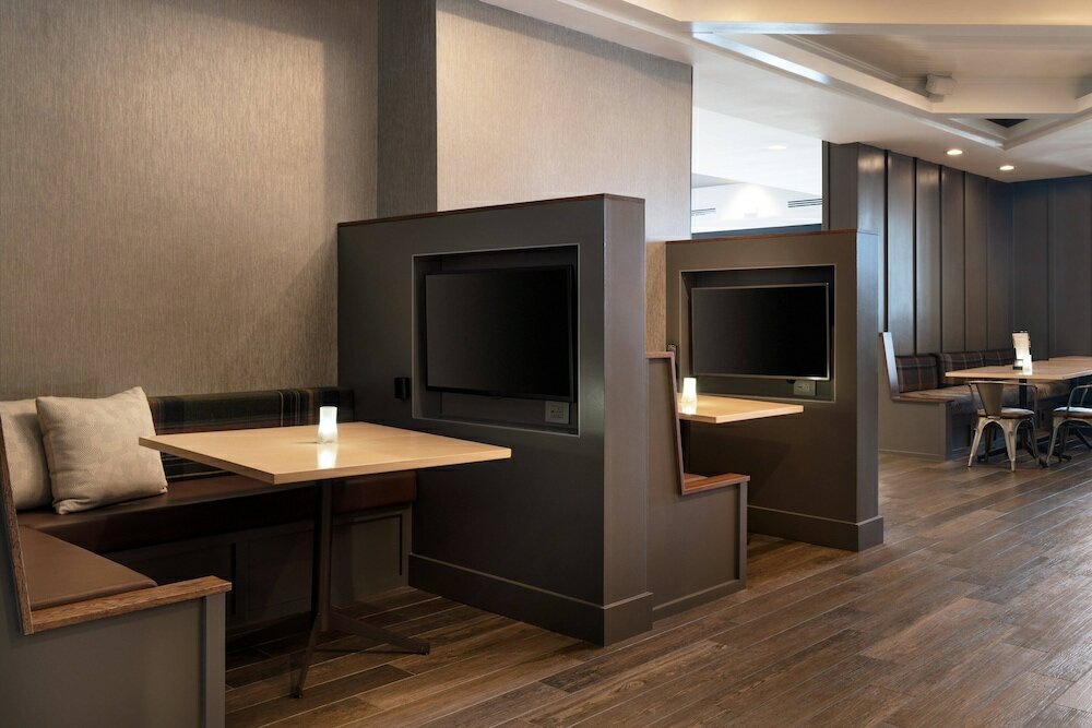 Фото Courtyard by Marriott Seattle Downtown Lake Union