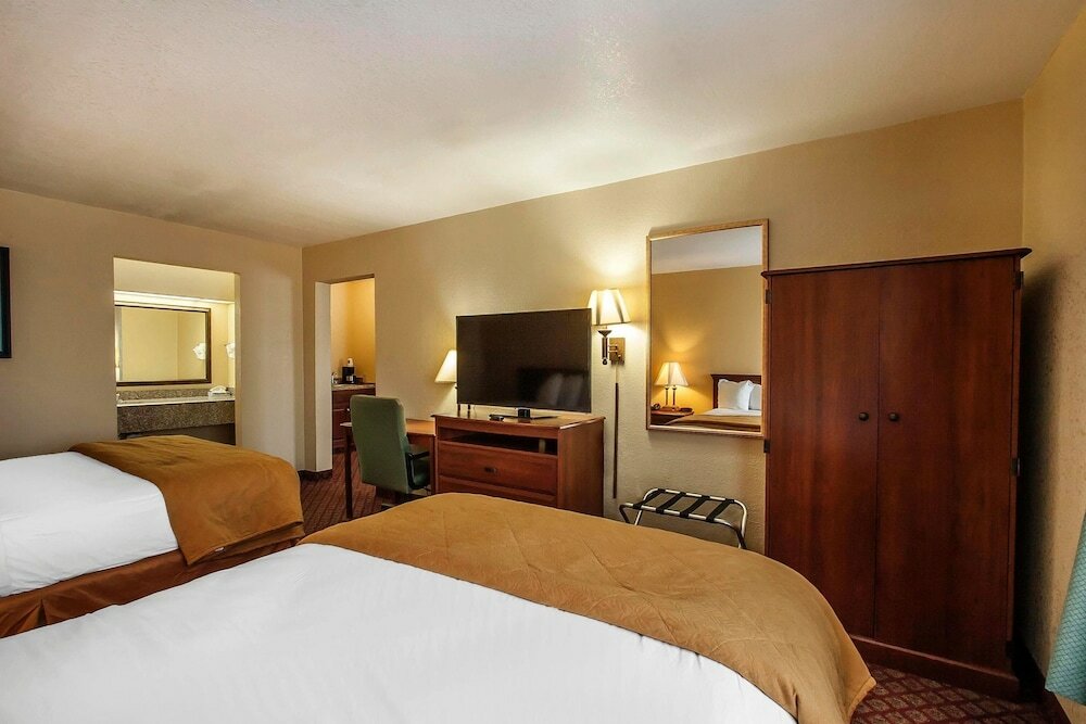 Фото Quality Inn & Suites Covington