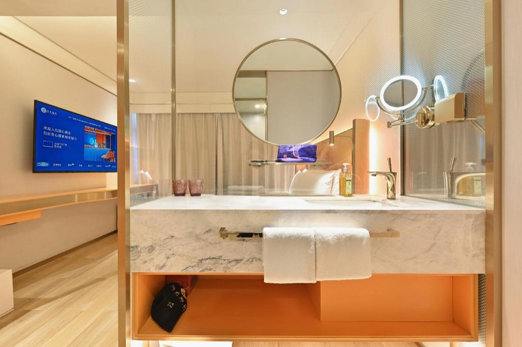 Фото Manxin Beijing Guangqumen Hotel