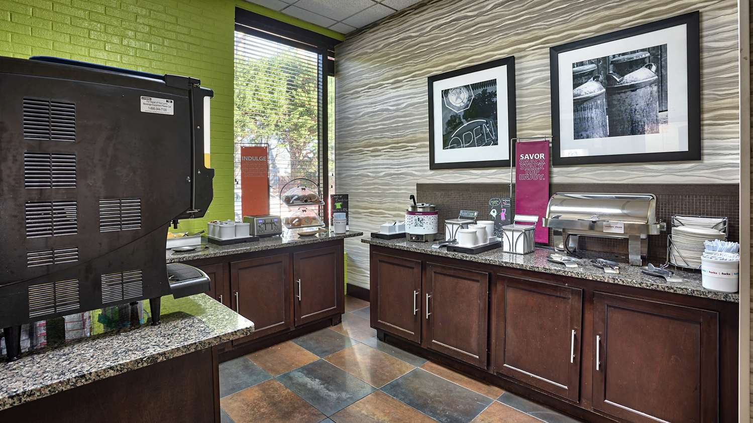 Фото Hampton Inn Norfolk-Naval Base