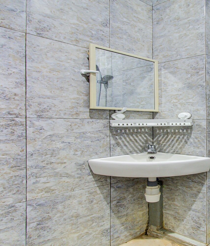 Фото Super Oyo Collection O 3280 Cendhani Raras