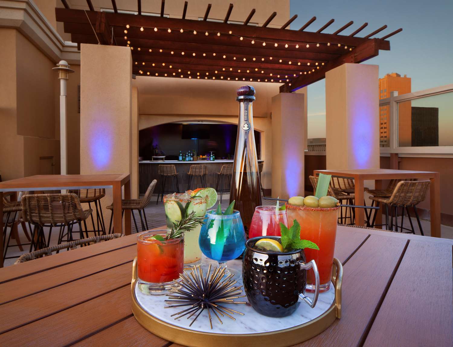 Фото DoubleTree by Hilton El Paso Downtown