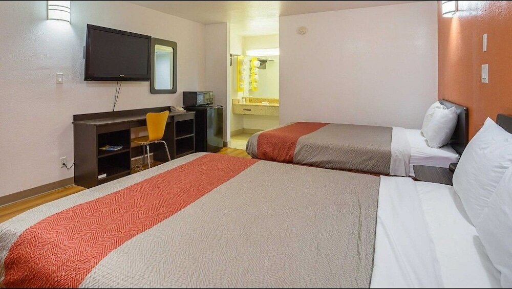 Фото Motel 6 Brinkley, Ar