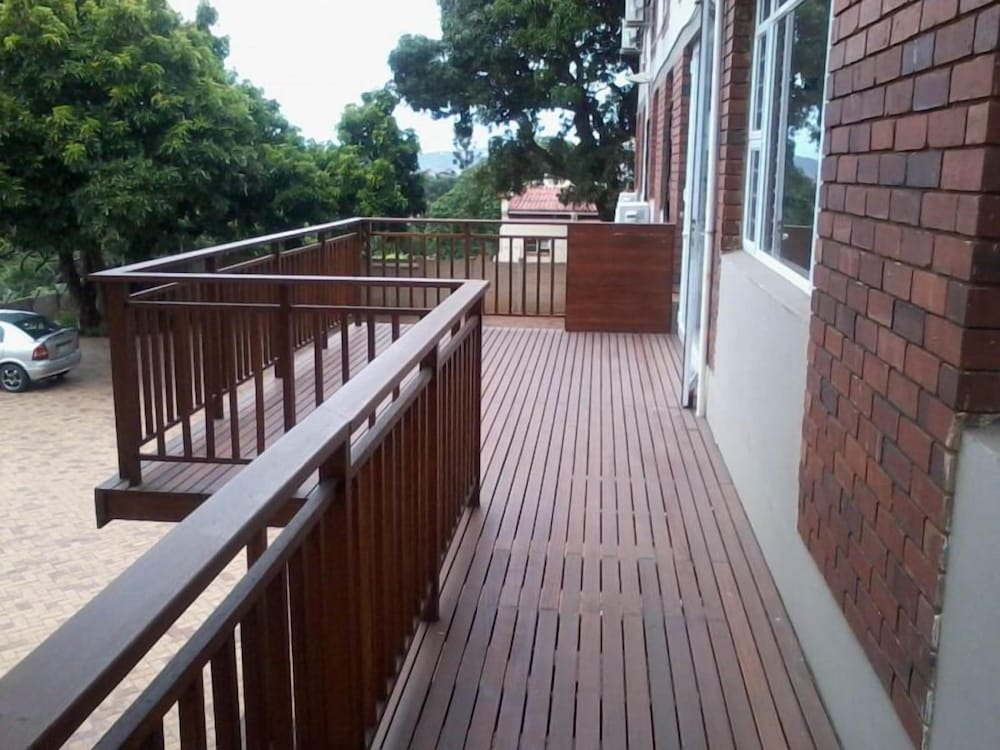 Фото Royal Ushaka Hotel Seaview