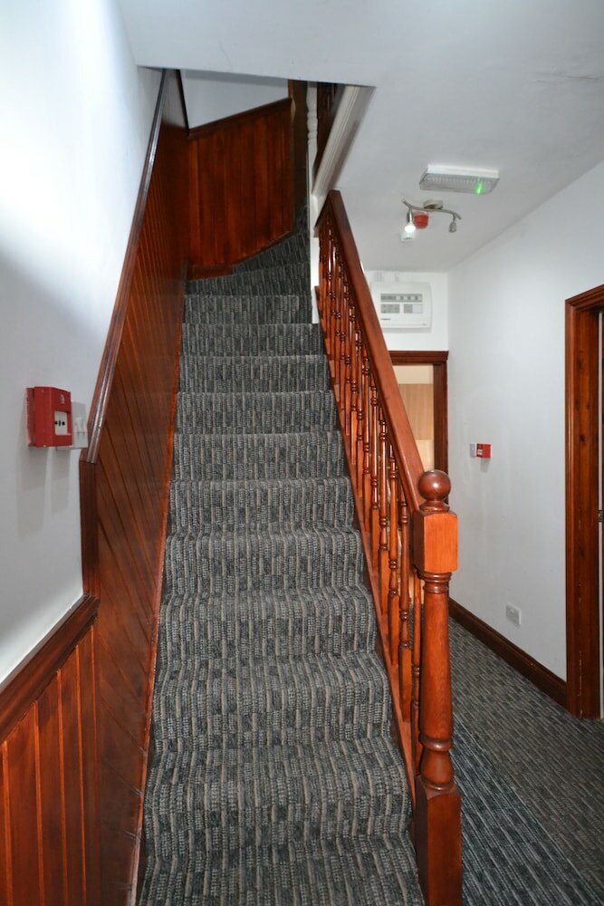 Фото Airport Guest House