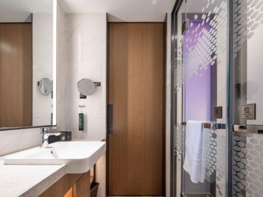 Фото Hampton by Hilton Chengde Mountain Resort