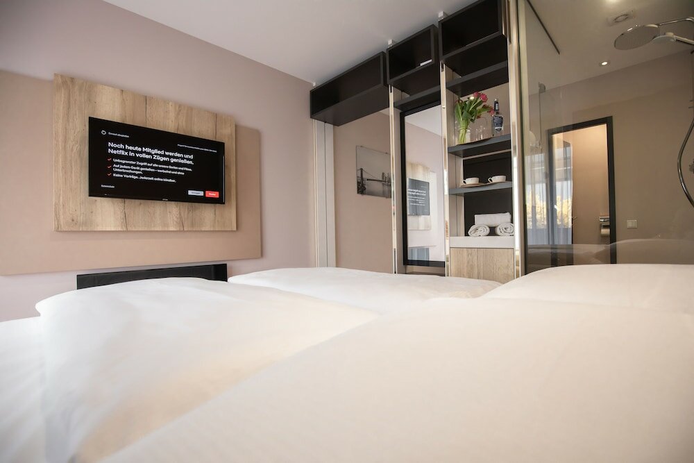 Фото 24Seven Hotel Schwabach