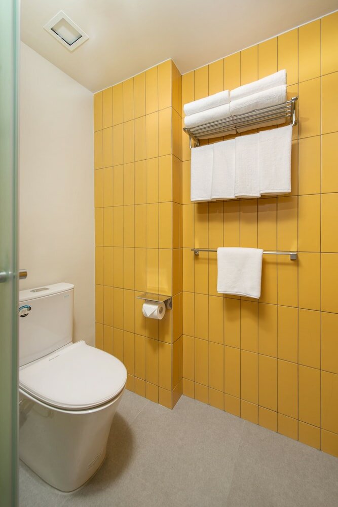 Фото lyf Malate Manila