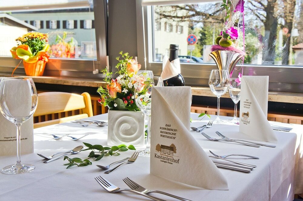 Фото Hotel-Restaurant Kastanienhof Lauingen