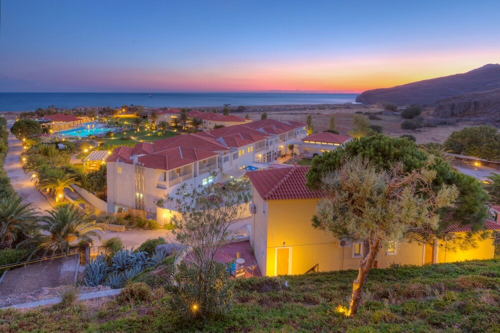 Фото Aeolian Village Beach Resort