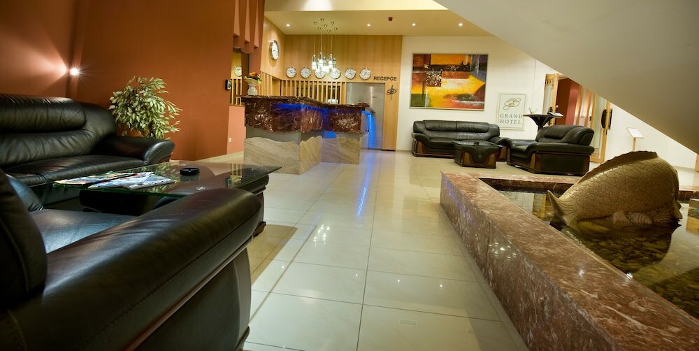 Фото Grand Hotel