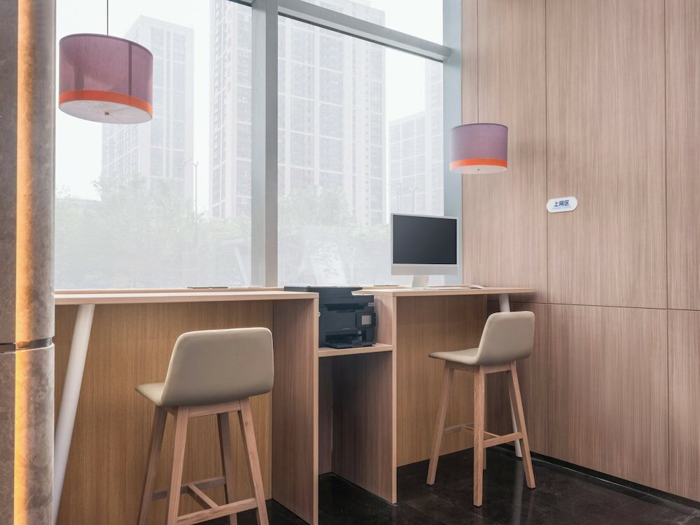 Фото Holiday Inn Express Nanjing Jiangbei Wonhall Mall, an Ihg Hotel