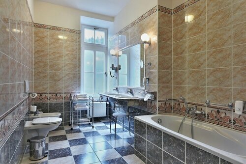 Гостиница Radium Palace Hotel в Острове