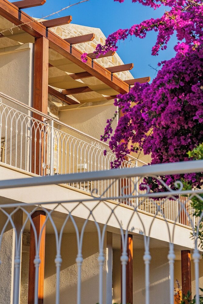 Фото Kairos Valley Health & Nature Resort