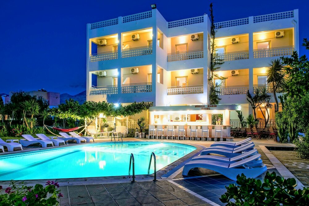 Фото отеля 1