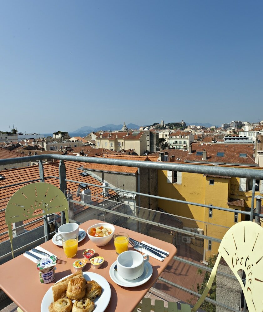 Фото Hotel L' Estérel