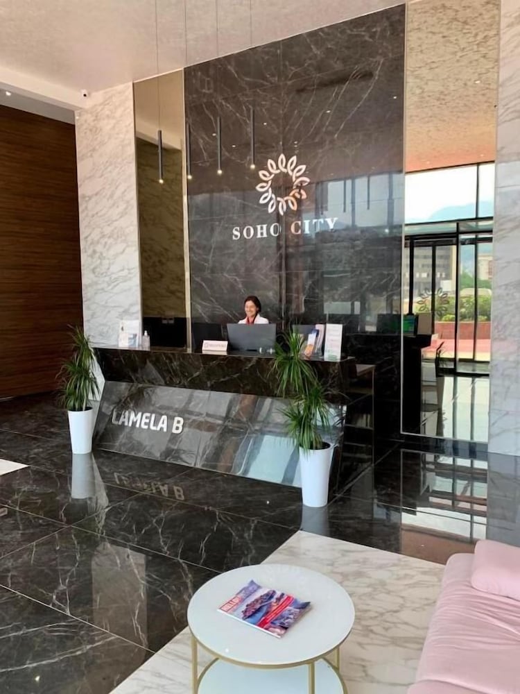 Фото Soho Suites