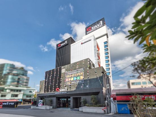 Фото отеля 1