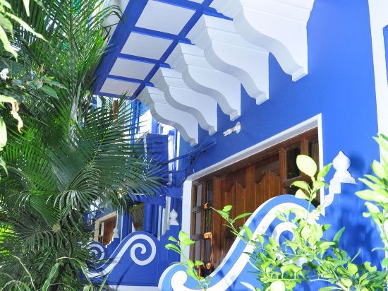 Фото Mayflower Beach Resort