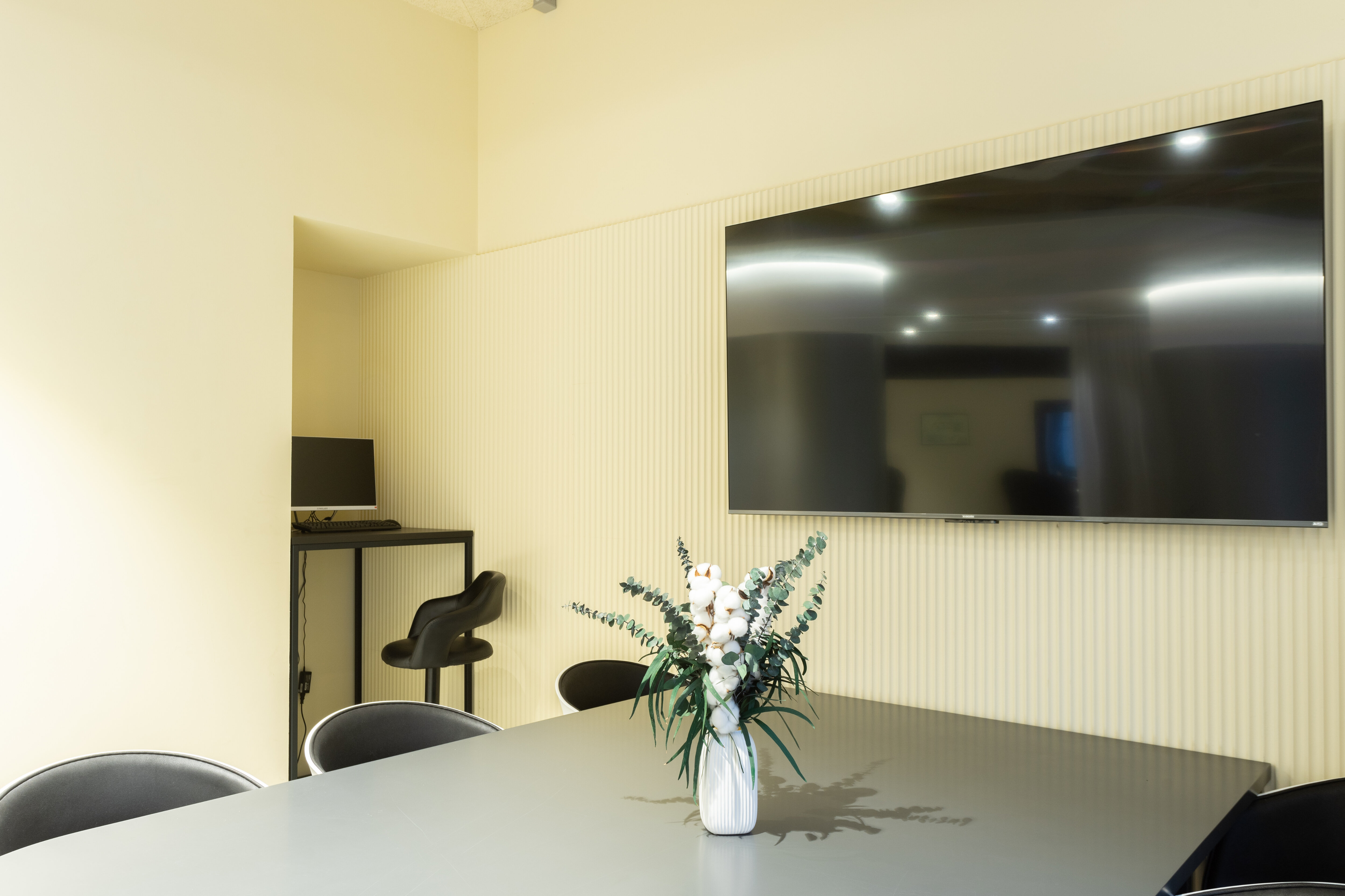 Фото Отель Реформа на Ладожском