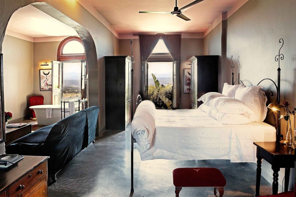 Фото Grand Africa Rooms and Rendezvous