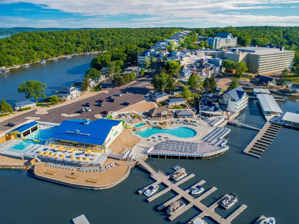 Гостиницы. гостиница - Margaritaville Lake Resort Lake of the Ozarks - Штат...