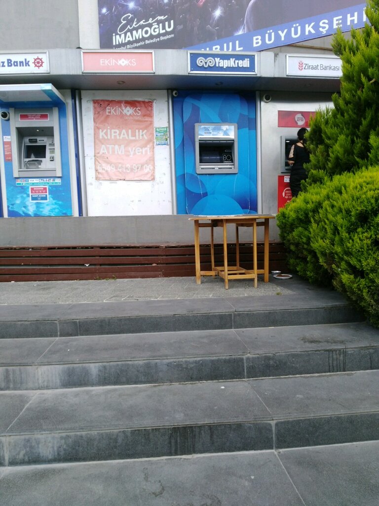 ATM'ler Yapı Kredi ATM, Beylikdüzü, foto