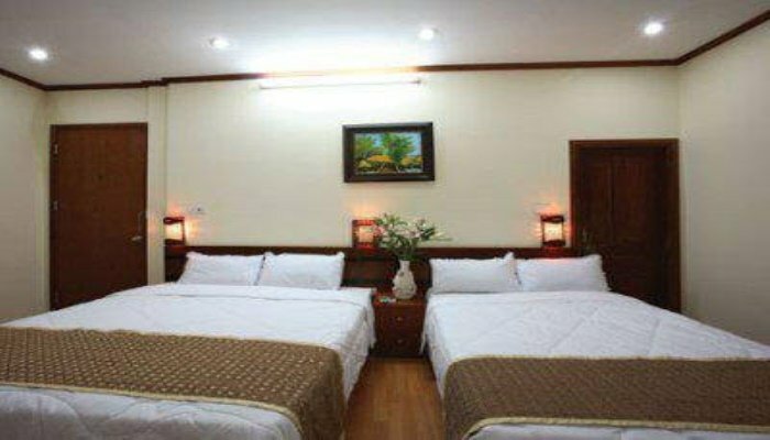 Hotel Democracy, Hanoi, photo