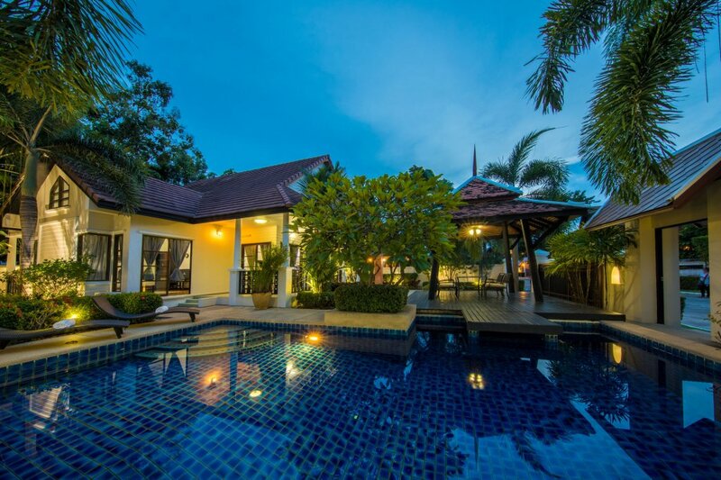 Гостиница Green Residence Pool Villa в Паттайе