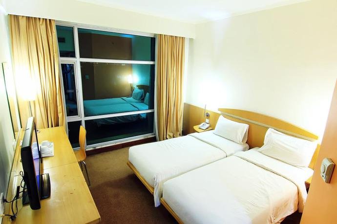 Фото Grand Suka Hotel