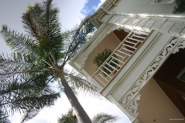 Фото Quarters Hotel Florida Road