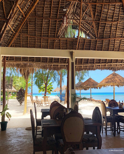 Фото Smiles Beach Hotel