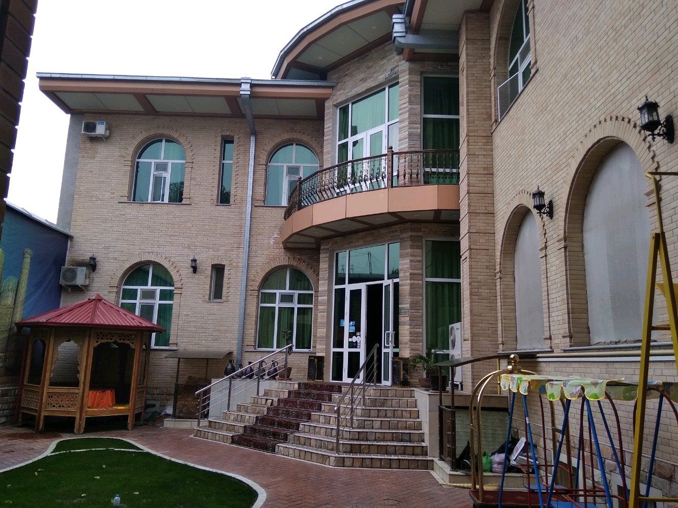 Фото Mixt Royal Palace