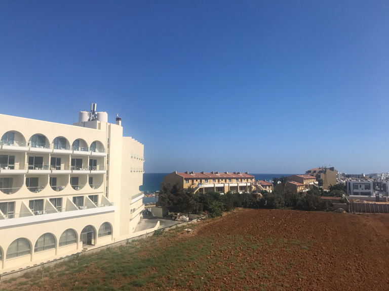 Фото Golden Coast Beach