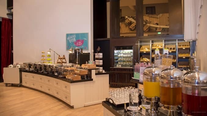 Фото The Morrison Dublin, Curio Collection by Hilton