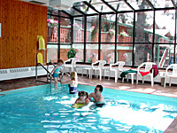 Фото Rundle Mountain Lodge