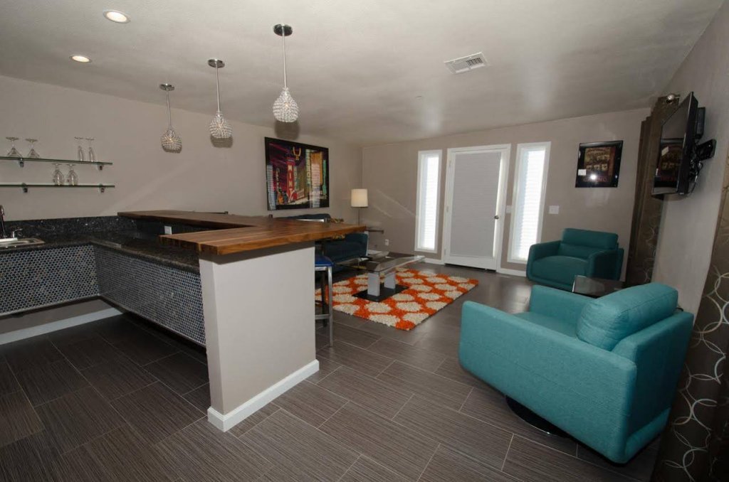 Фото Thunderbird Boutique Hotel