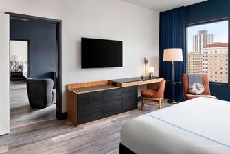 Фото The Oaklander Hotel, Autograph Collection