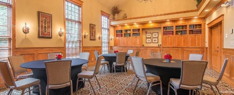 Фото Brick Street Inn