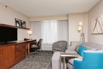 Фото Courtyard by Marriott Louisville Downtown