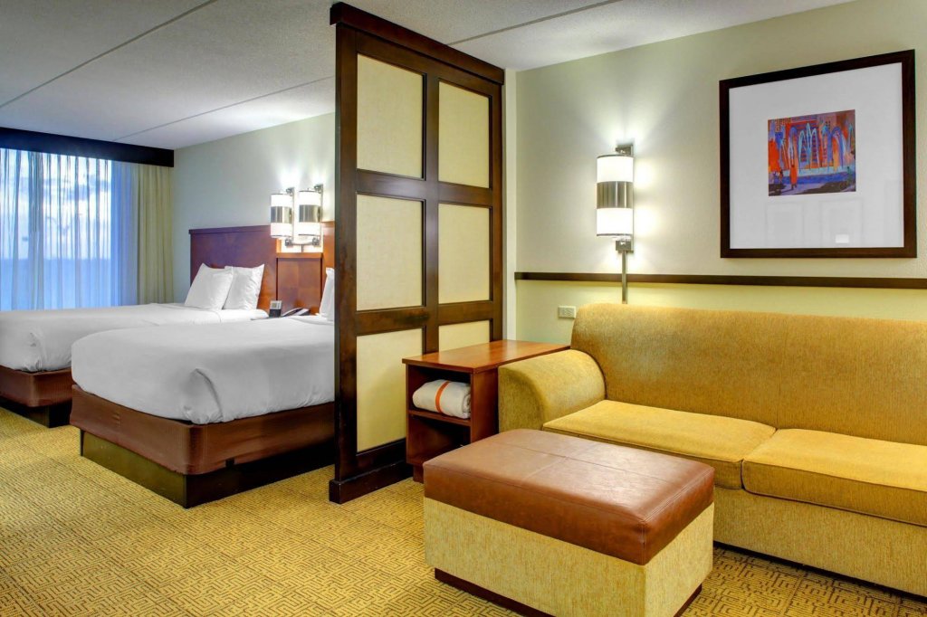 Фото Hyatt Place Ft. Lauderdale Airport & Cruise Port