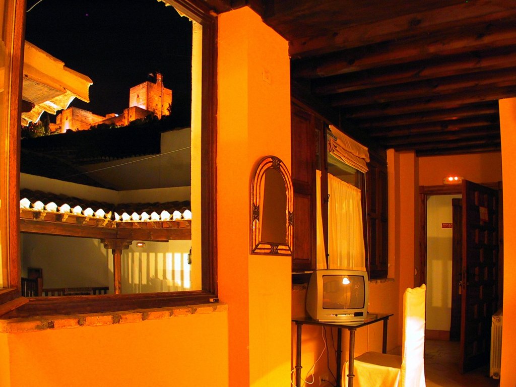 Фото Casa del Capitel Nazari Hotel