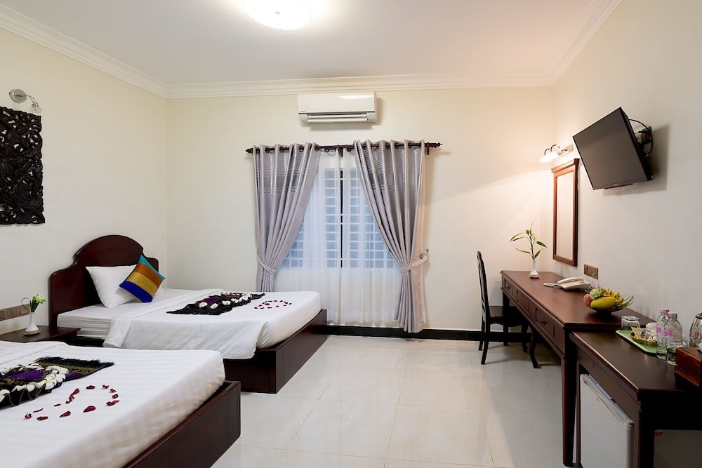Фото Indradevi Boutique Hotel