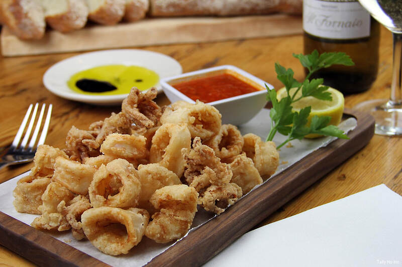 Фото Tally Ho Inn