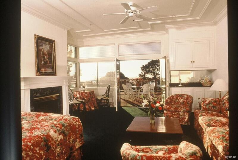 Фото Tally Ho Inn